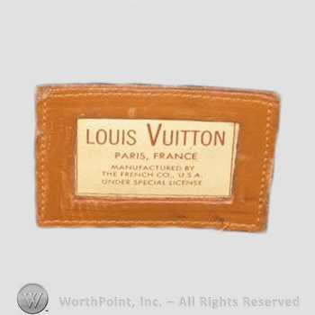 Clothing label : Louis Vuitton.
