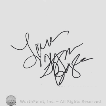 Signature: Lara Flynn Boyle.
