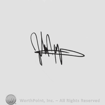 Signature: John Leguizamo.