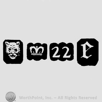 Leopard's Head and Carat Mark Crown +22 and date-letter e