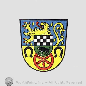 Heraldry: shield, lion, wheel, horse shoe, chequered field, boar.
