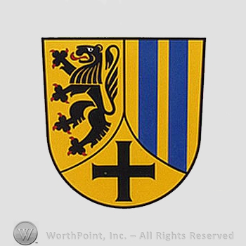 Heraldry: shield, blue lines, cross, lion.