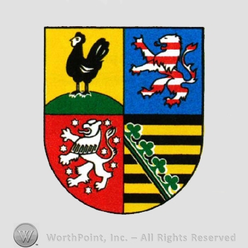 Heraldry: shield, lions, rooster, clover leaves.