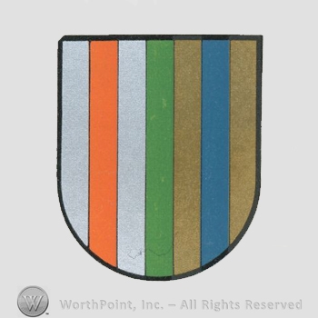 Heraldry: shield, red, gray, grenn, brown and blue lines.