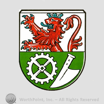 Heraldry: shield, lion, crown, cogwheel, knife.