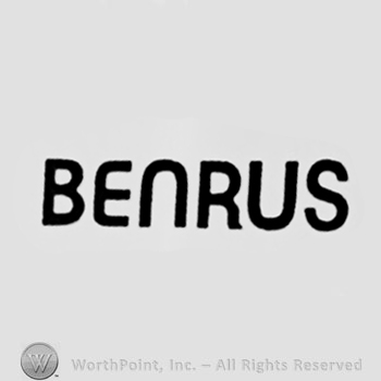 The text ''Benrus'', a coat of arms, two lions.