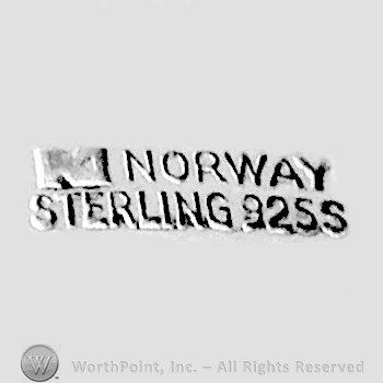The text ''Norway Sterling 925'' and unreadable symbols.