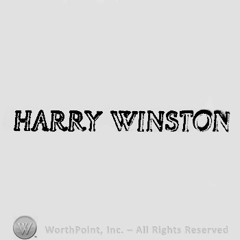 The text ''Harry Winston''.