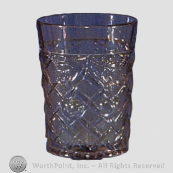 Glass pattern: Cherry Lattice.