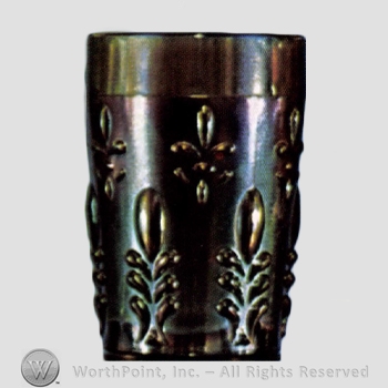 Glass pattern: Fleur de Lis - St. Clair.