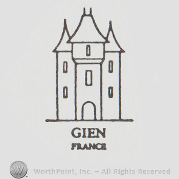 a castle above the words GIEN FRANCE