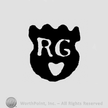 RG, heart below