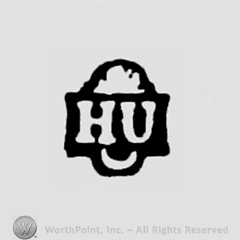 HU, crescent below