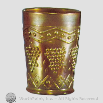 Glass pattern: Lattice and Grape; Lattice and Grapevine.