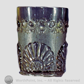 Glass pattern: Shell and Jewel; Shell and Jewel.