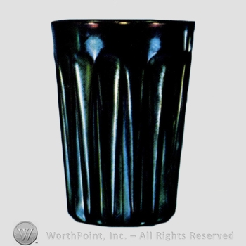 Glass pattern: Cone and Tie.