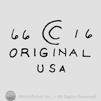 Double outlined half of a circle, 66 written on the left, 16 written on the right, Original USA written under, on 2 lines, with capital letters