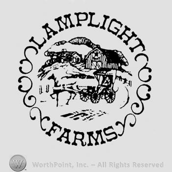 Image of a farm: a house with a cart outside. Lamplight written on top, Farms written on the bottom of the circle.