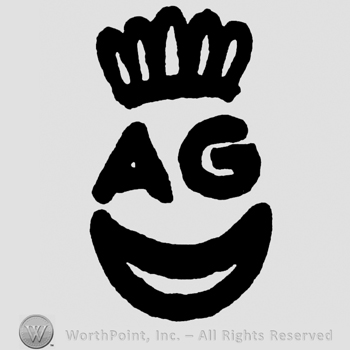 Crown above, crescent below and uppercase AG in the middle