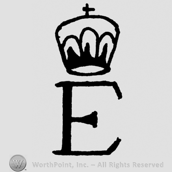 Uppercase E and crown