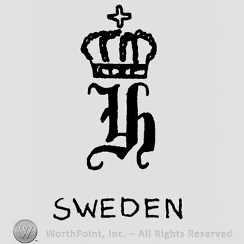 Complex letter design with a crown above, Sweden written below with uppercase letters