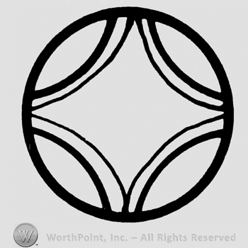 Four corners design inside a circle