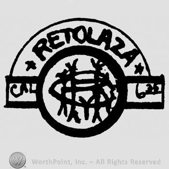 Uppercase handwritten ornamented letters inside a circle, Retolaza written on a ribbon above the circle