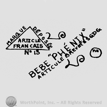 a triangle and the text MARQUE DEPOSEE written above; ARTICLE FRANCAIS written inside; Bebe Phenix Articule brevete written on the right.