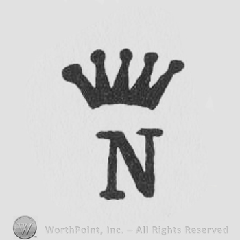 Crown, uppercase N