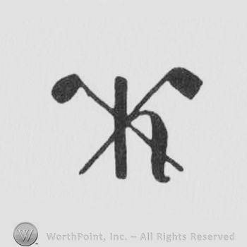 an lowercase H with two crossed clubs