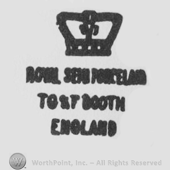 A Crown with the words ROYAL SEMI PORCELAIN written below it.  With the words T G & F BOOTH below material and ENGLAND on a third line.