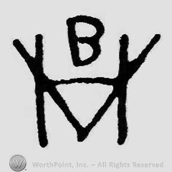 Letters H, V and B one over another.
