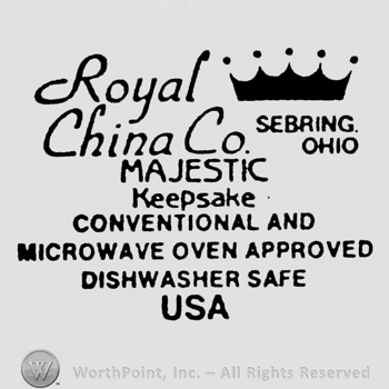 Royal China Co written on the left side, on 2 rows, a black crown with Sebring Ohio written under on the right side. Majestic Keepsake followed by characteristics and USA written under. RT-SuSu-B583 written below all