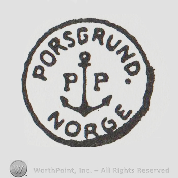 round logo with an anchor inside, Porsgrund Norge PP written with uppercase letters