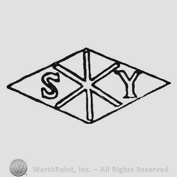 Hollow letters SY left and right of star all inside diamond