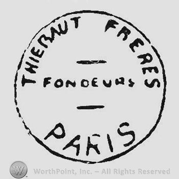 Curved capital writing in circle shape Thienaut Freres Paris around Fondeurs all inside a circle
