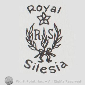 Royal Silesia written above and below a round branches design with star above and uppercase RS inside