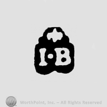 IB, pellet between, fleur-de-lys above