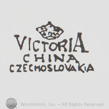 a crown above "victoria china czechoslovakia"