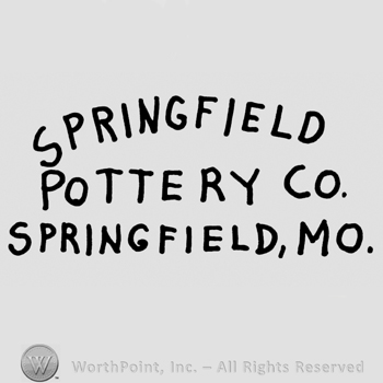 Springfield written arched above Pottery Co. written above Springfield, Mo.